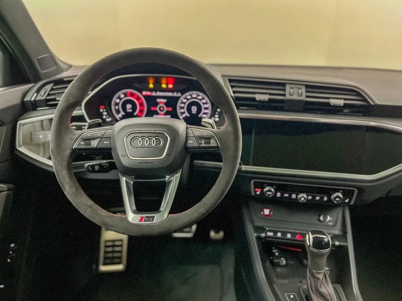 Audi Q3 RS Sportback Quattro =NEW= CarbonInterior Гаранция Image 8