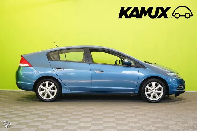 Honda Insight 5D 1,3 Elegance / Suomi-auto / Lohko / Parkkit Image 2